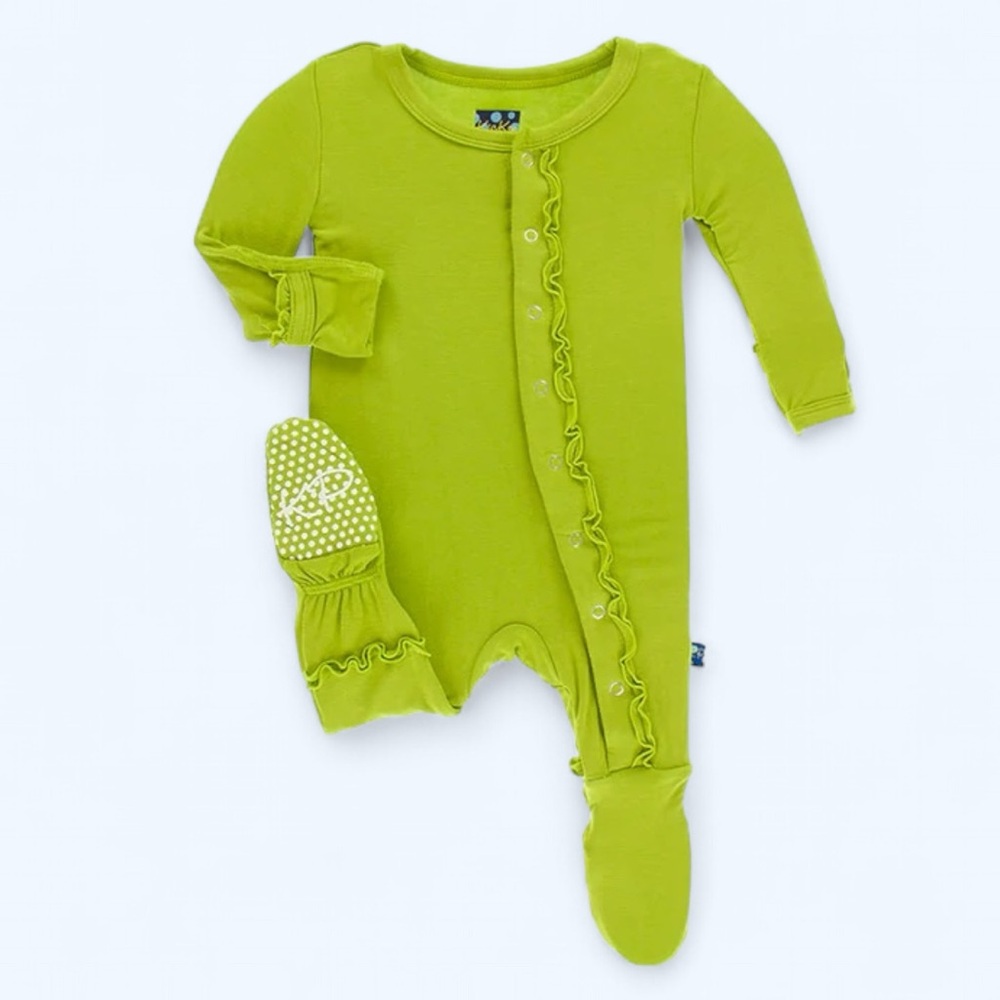 NWT Kickee Ruffle Footie